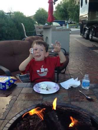 S'mores at the fire pit!